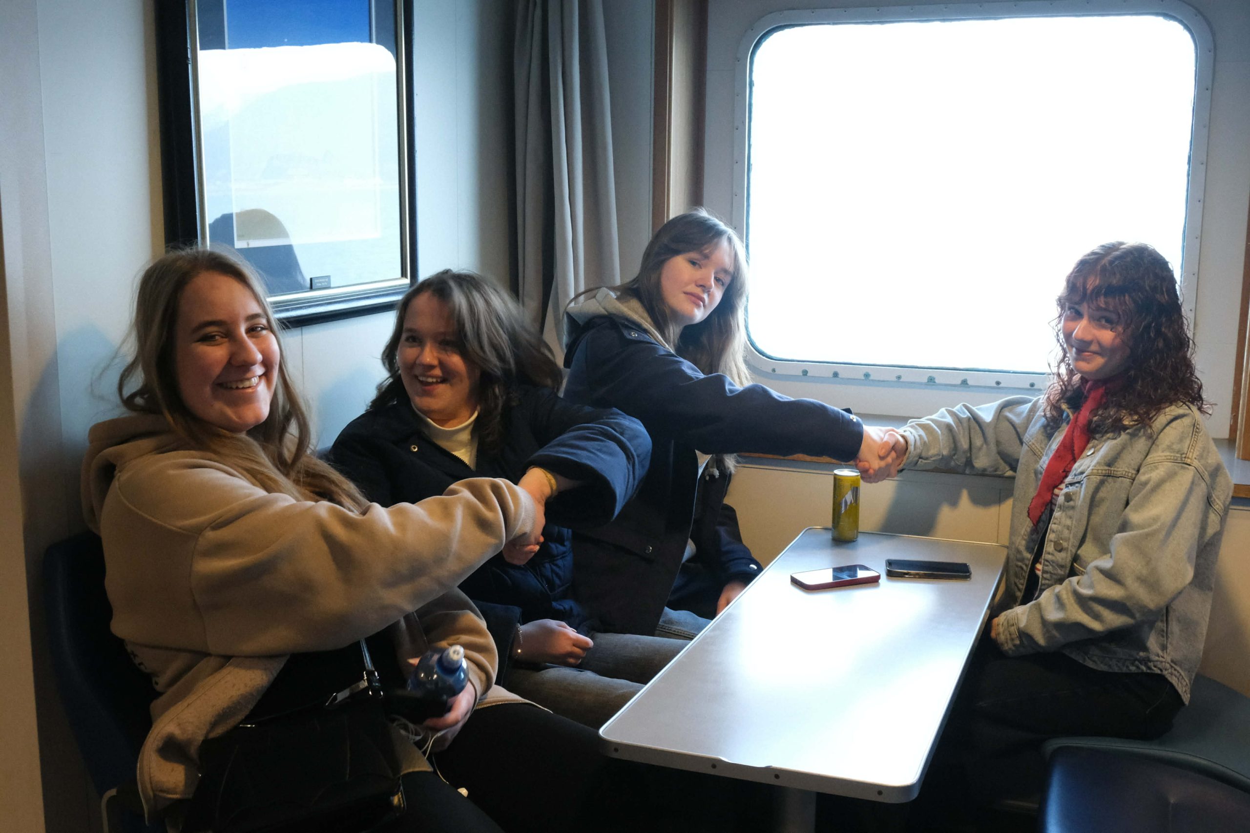 f51daab3-c653-4cff-9e47-470d37098bd0